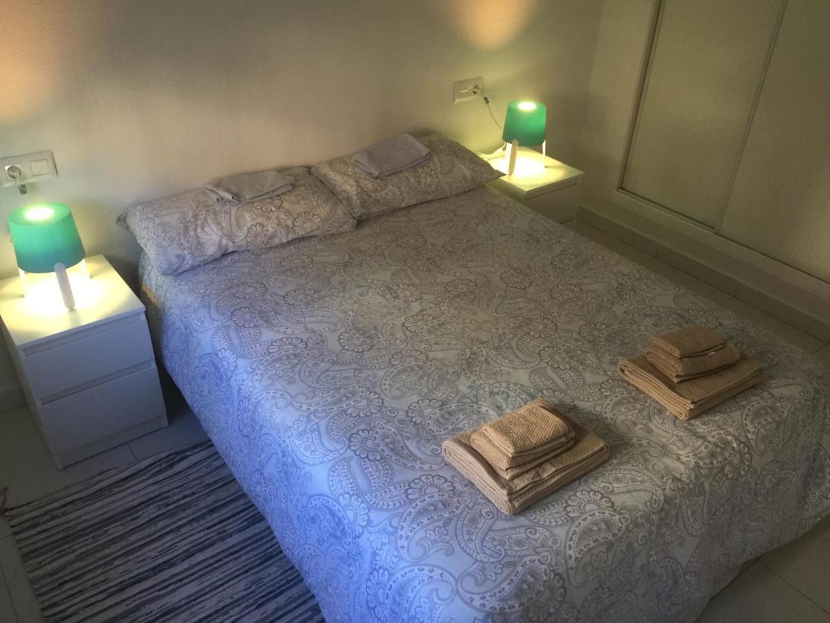 Punta Prima Bungalow Jardin Privado 托雷维耶哈 外观 照片