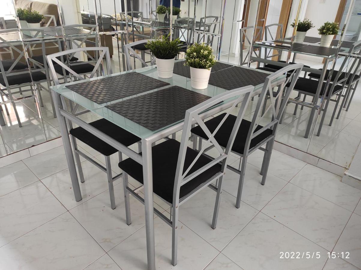 Punta Prima Bungalow Jardin Privado 托雷维耶哈 外观 照片